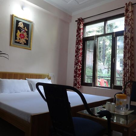 Hotel Kumar Residency ดารัมซาลา ภายนอก รูปภาพ