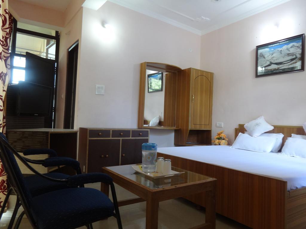 Hotel Kumar Residency ดารัมซาลา ห้อง รูปภาพ