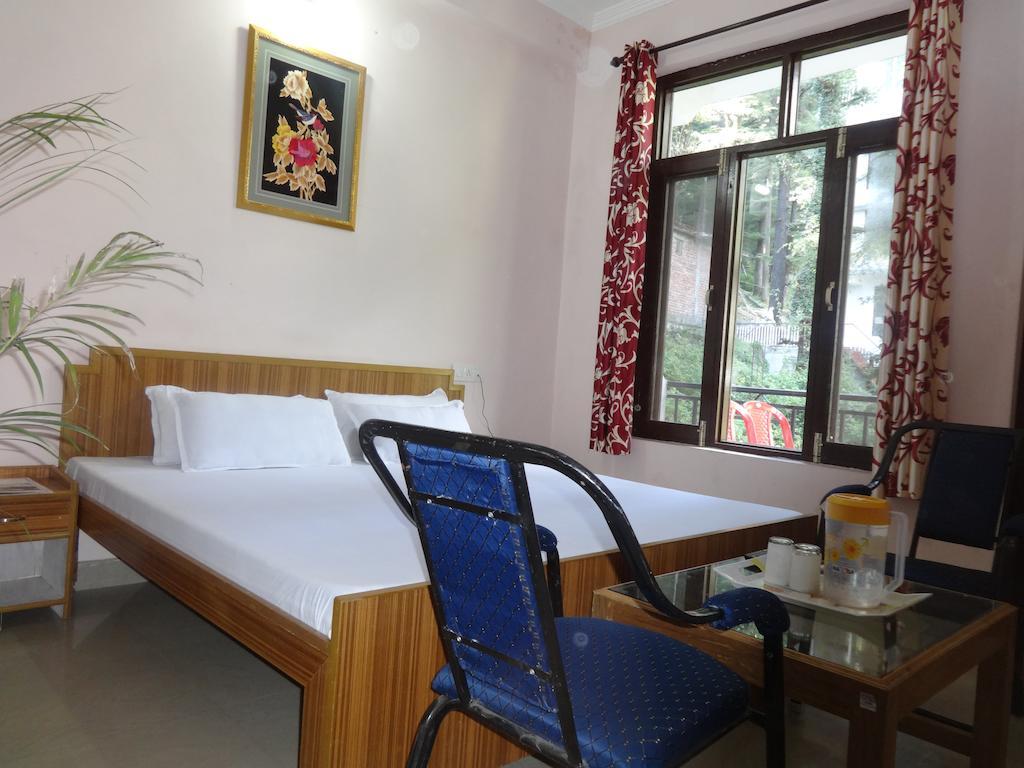 Hotel Kumar Residency ดารัมซาลา ภายนอก รูปภาพ