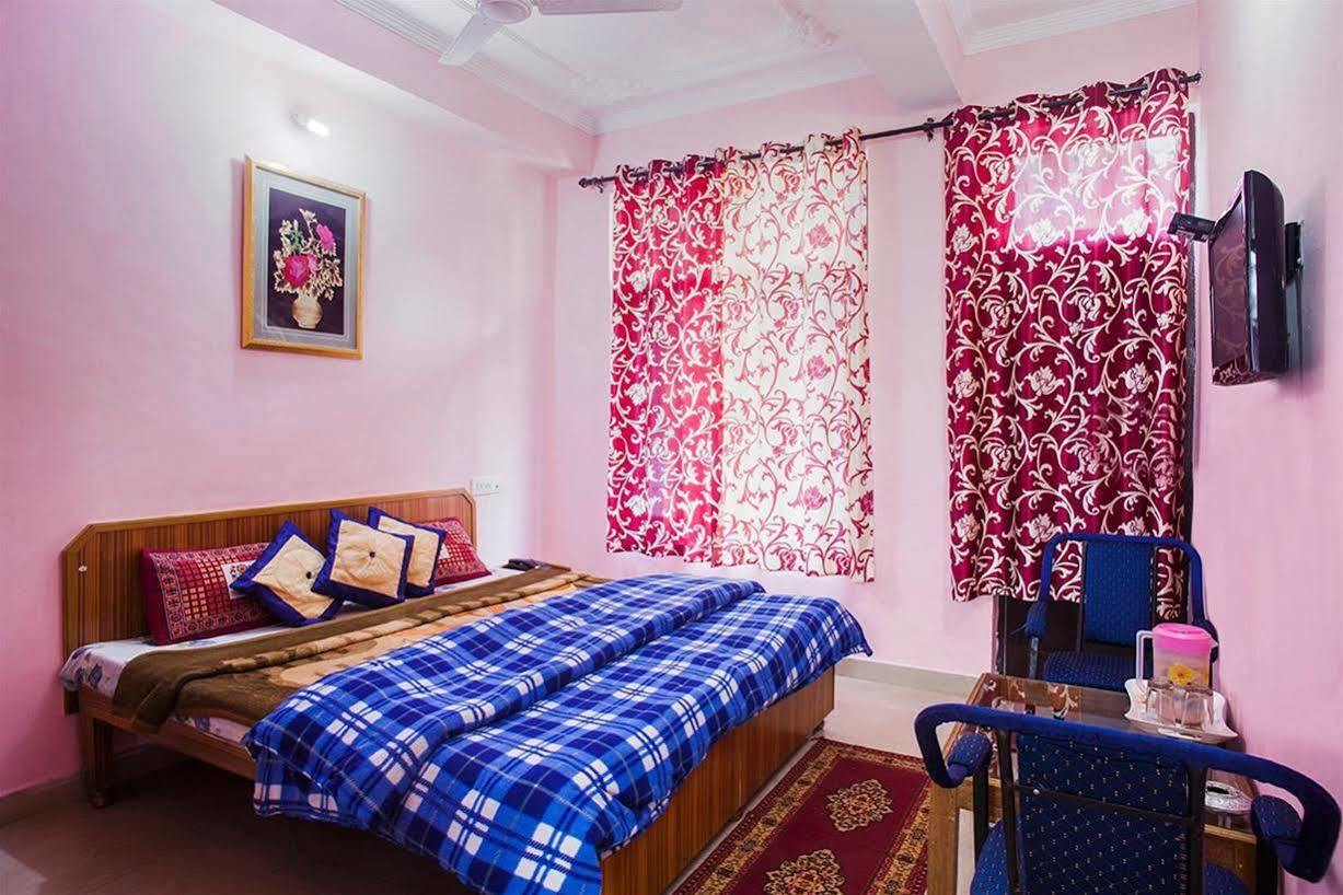Hotel Kumar Residency ดารัมซาลา ภายนอก รูปภาพ