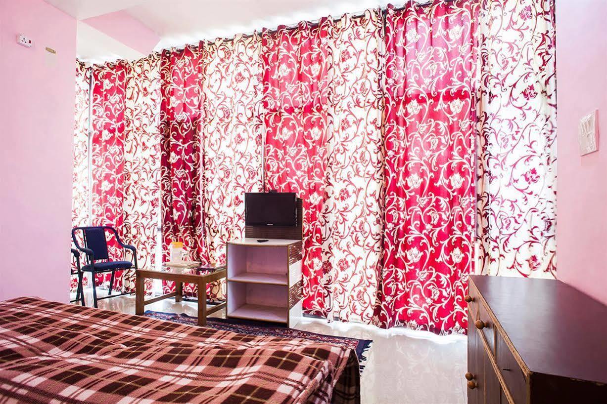 Hotel Kumar Residency ดารัมซาลา ภายนอก รูปภาพ