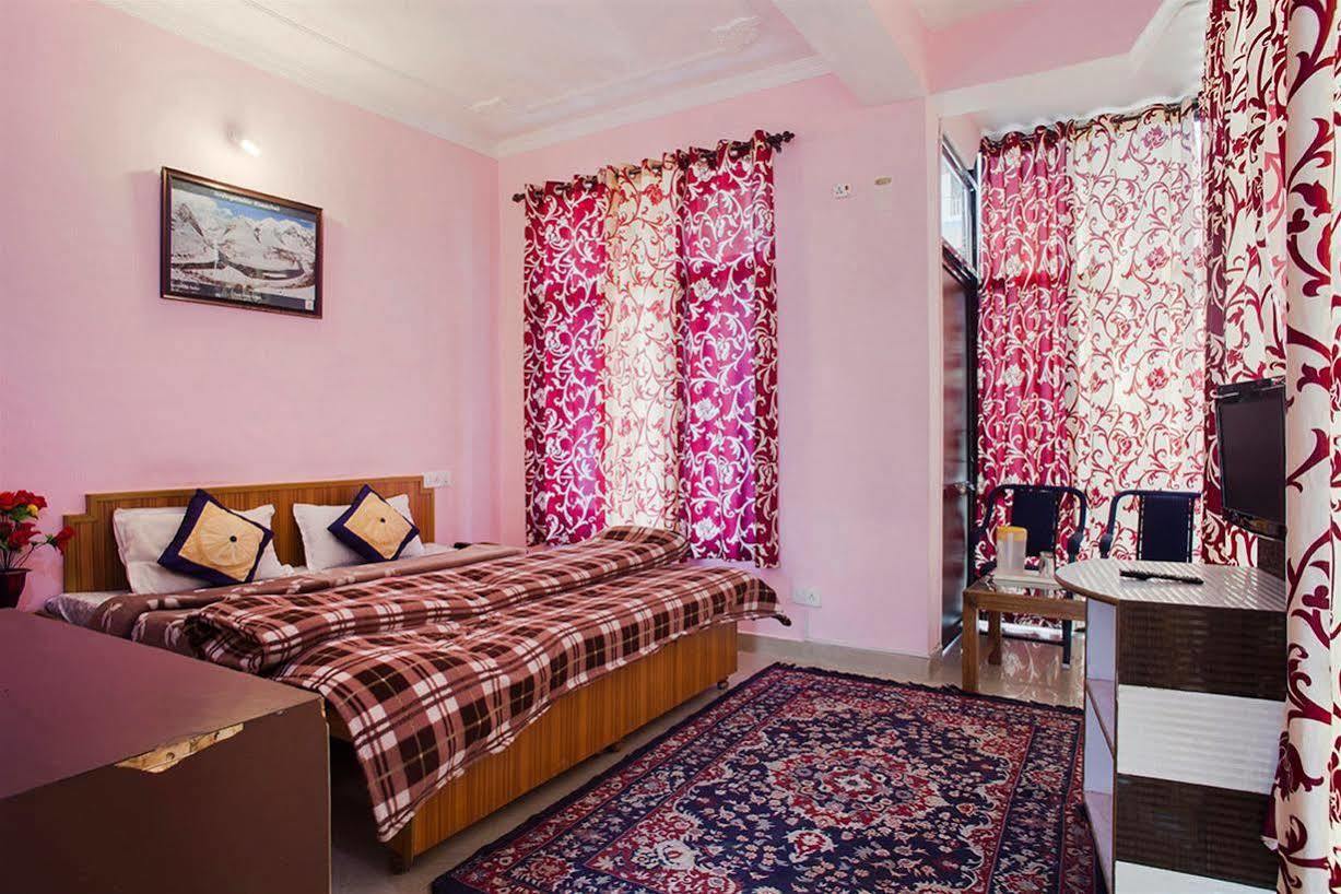 Hotel Kumar Residency ดารัมซาลา ภายนอก รูปภาพ